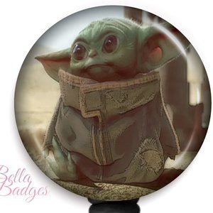 Baby Yoda Sitting Badge Reel - Star Wars